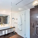 Private Whole-hotel In 360 Alpine Views Sauna & Hot Tub *