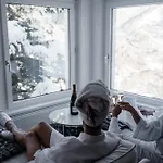 木屋 Private Whole-hotel In 360 Alpine Views Sauna & Hot Tub *