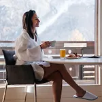 Private Whole-hotel In 360 Alpine Views Sauna & Hot Tub