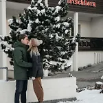 木屋 Private Whole-hotel In 360 Alpine Views Sauna & Hot Tub