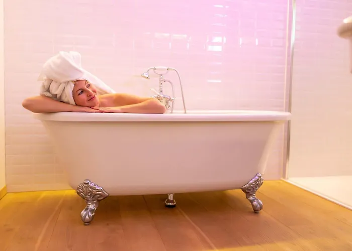 Private Whole-hotel In 360 Alpine Views Sauna & Hot Tub Chalet *