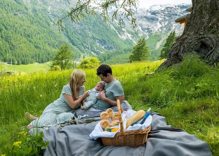 Private Whole-hotel In 360 Alpine Views Sauna & Hot Tub Chalet Saas-Fee