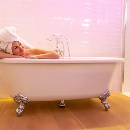 Private Whole-hotel In 360 Alpine Views Sauna & Hot Tub Шале *