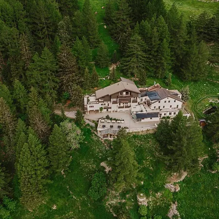Private Whole-hotel In 360 Alpine Views Sauna & Hot Tub Зас-Фе