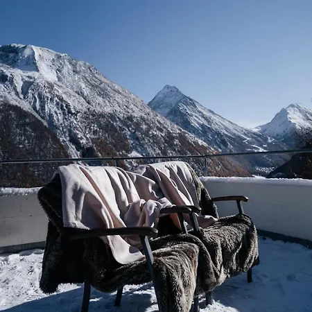Private Whole-hotel In 360 Alpine Views Sauna & Hot Tub * Зас-Фе